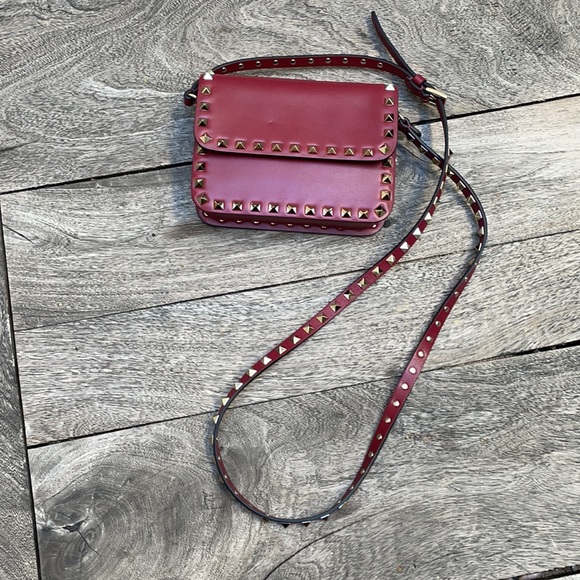 NEW Valentino Rockstud Crossbody Calfskin Bag - Picture 5 of 11